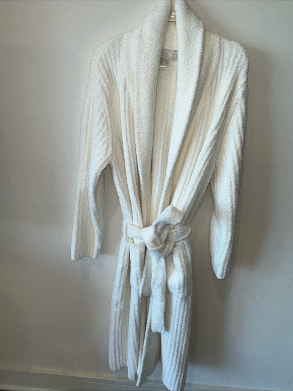 Barefoot Dreams Plush Cream Shawl-Collar Robe